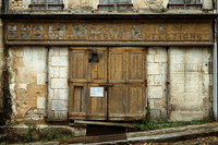 Closed Shop - Montmoreau