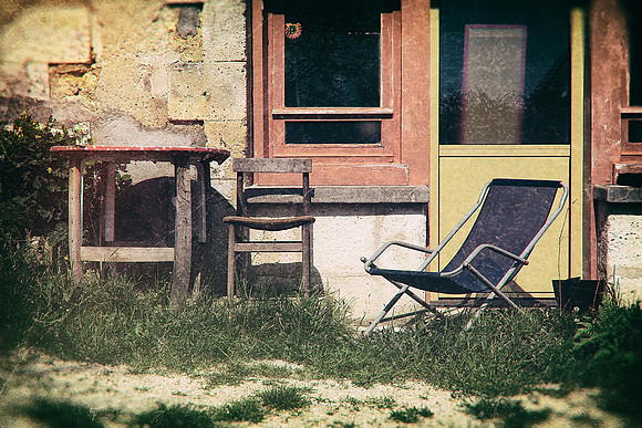 Chairs I - La Brousse, Near Sers