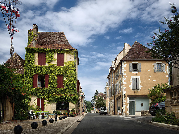 High Street - Sainte-Alvère
