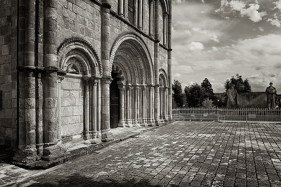 Church Facade - Montmoreau