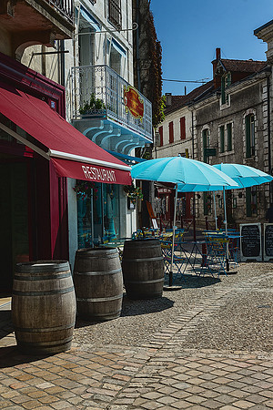 Blue Parasols - Brantôme