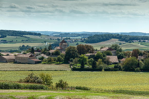 The Town - Montignac le Coq