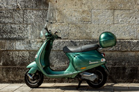 Vespa Moped - Brantôme