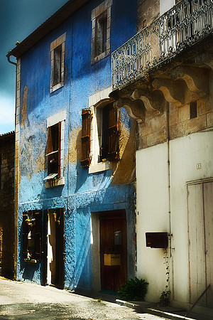 Blue House - La Tour Blanche