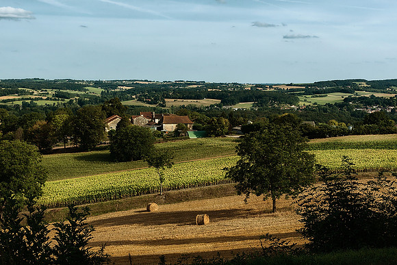 Looking South - Montagrier