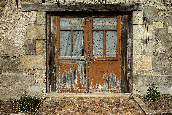 Old Door - Aubeterre